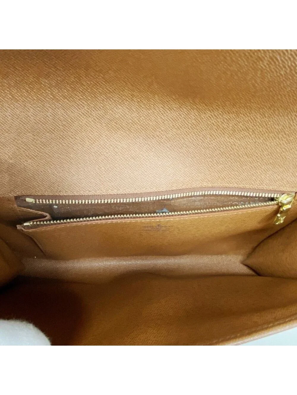 Louis Vuitton Clutch Monogram Bordeaux Brown